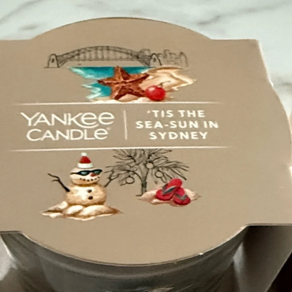 Yankee Candle Holiday Set  ‘Tis the Sea - Sun in Sydney Tan New